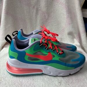 Nike Air Max 270 React
Psychedelic Movement Women’s Size 10